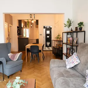 Perfect Long-term Stylish And Spacious Center Next To Vitosha Blvd Appartamento Sofia